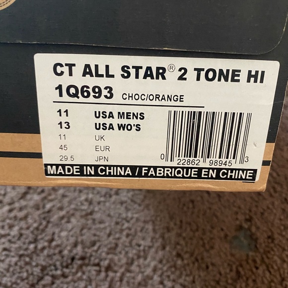 Men’s converse - Picture 2 of 2